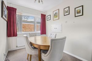 Lounge/Diner- click for photo gallery